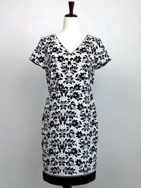 Ann Taylor Black and White Floral V-Neck Midi Dress